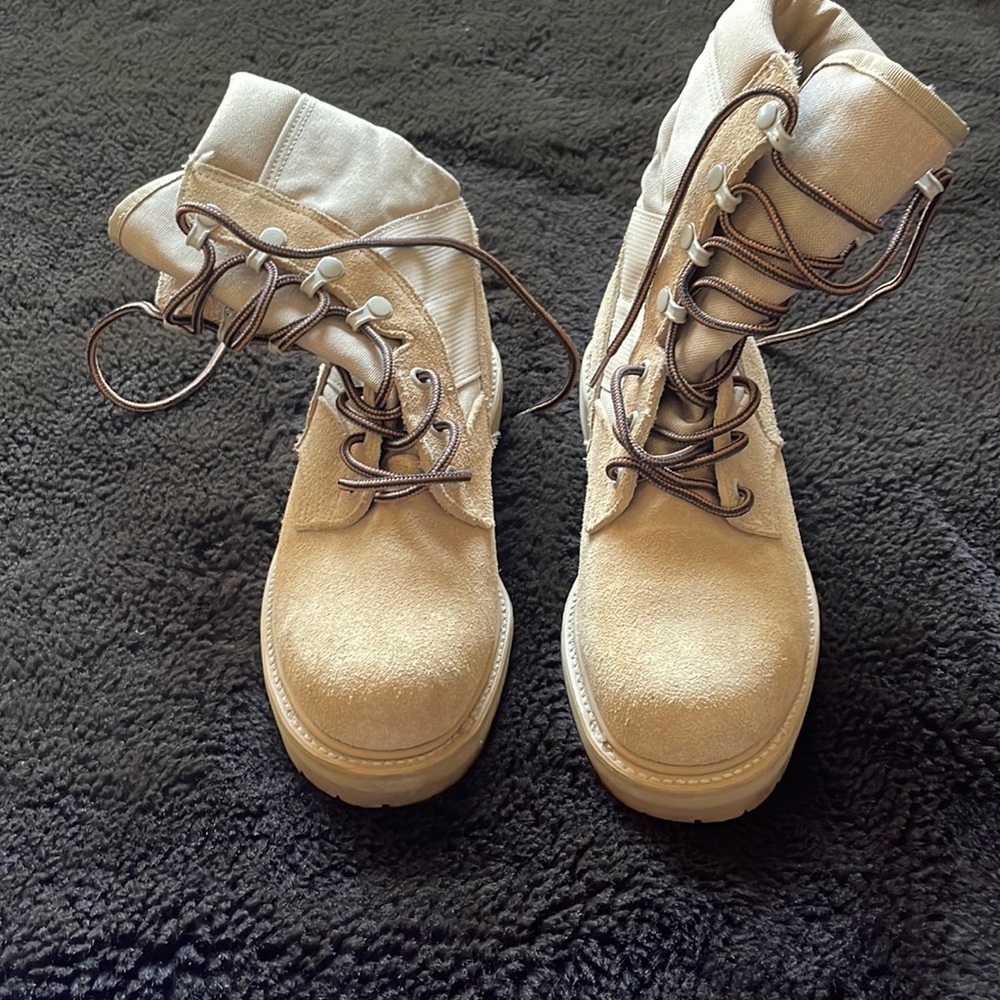 Vibram Boots